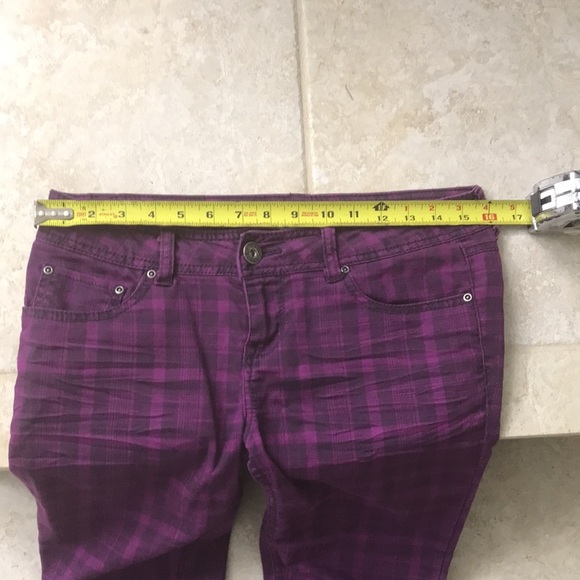 Women’s Size 32 Purple Black Plaid Pants with Whiskering look - Picture 9 of 12